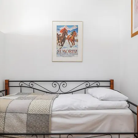 Appartement One Bedroom With Balcony In By Renters