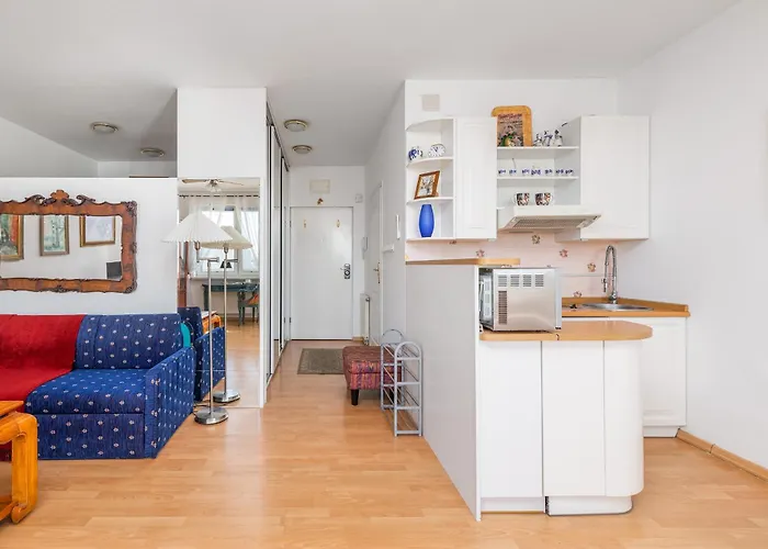 Appartement One Bedroom With Balcony In By Renters Poznań