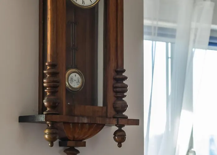 One Bedroom With Balcony In By Renters Appartement