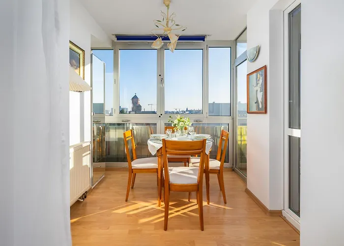 One Bedroom With Balcony In By Renters Appartement