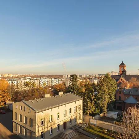 Апартаменты One Bedroom With Balcony In By Renters