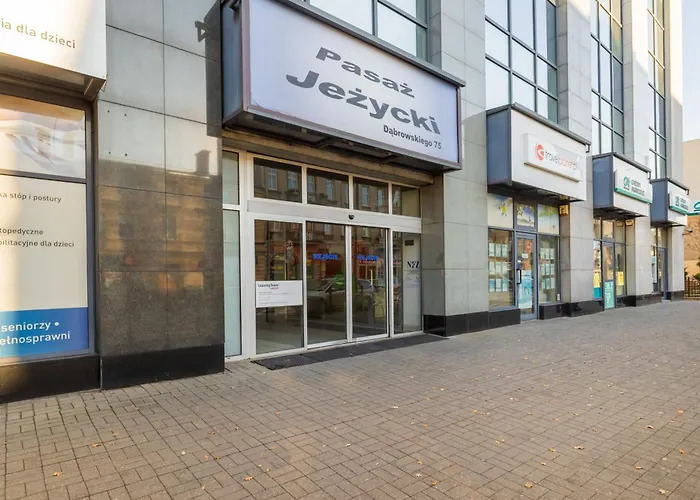 One Bedroom With Balcony In By Renters Апартаменты *